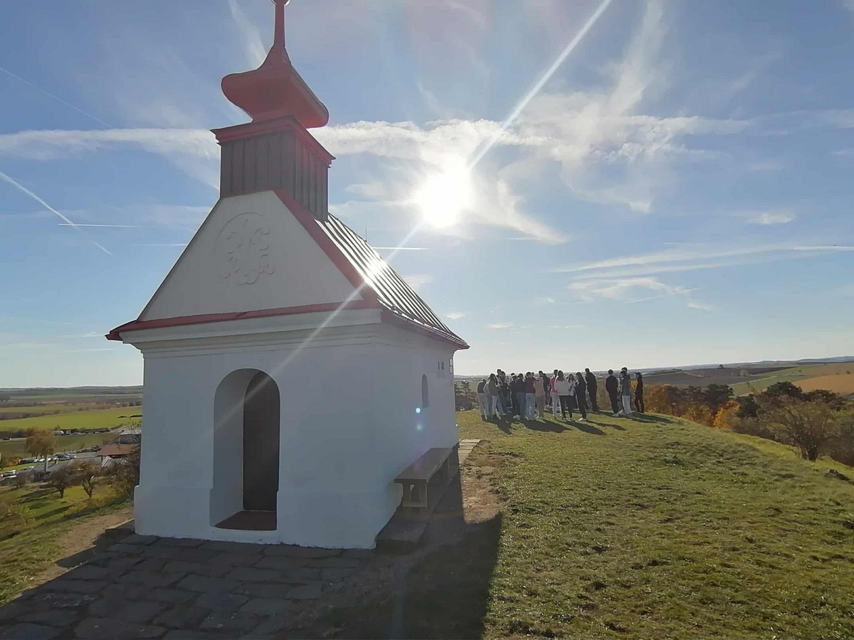 Messenger creation 5CAC95DE 6E5E 4F8F A727 E40DB9029F16