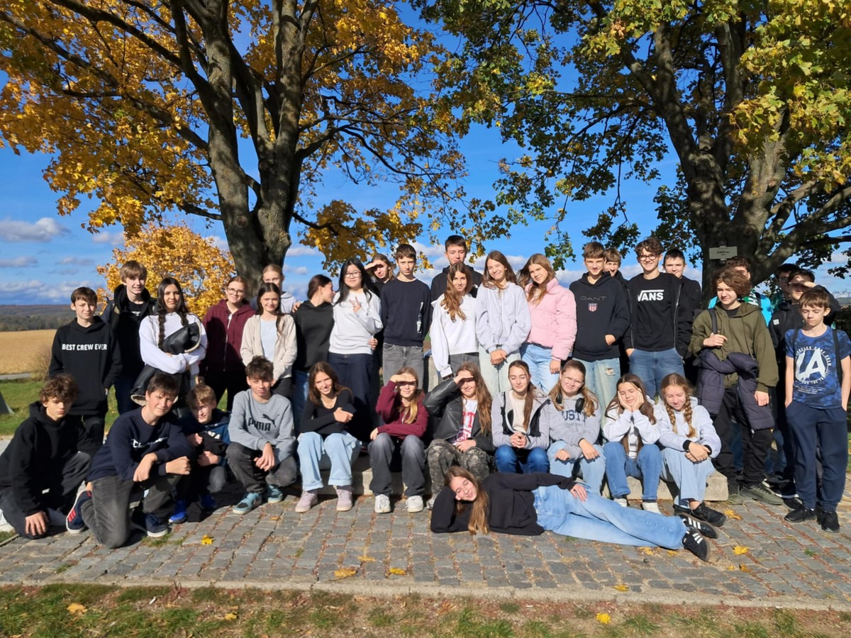 Messenger creation 5CAC95DE 6E5E 4F8F A727 E40DB9029F16