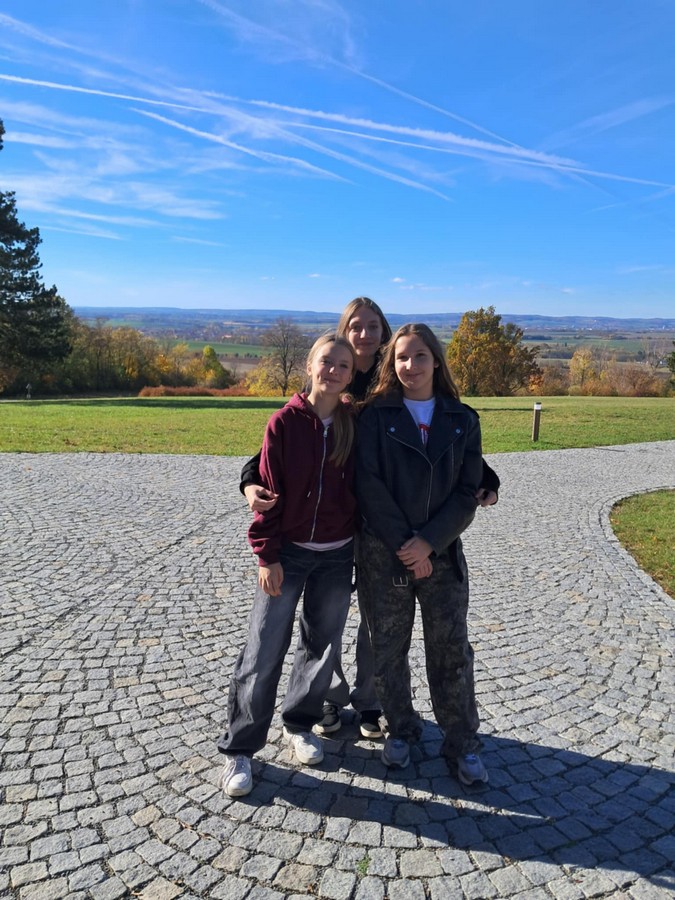 Messenger creation 5CAC95DE 6E5E 4F8F A727 E40DB9029F16