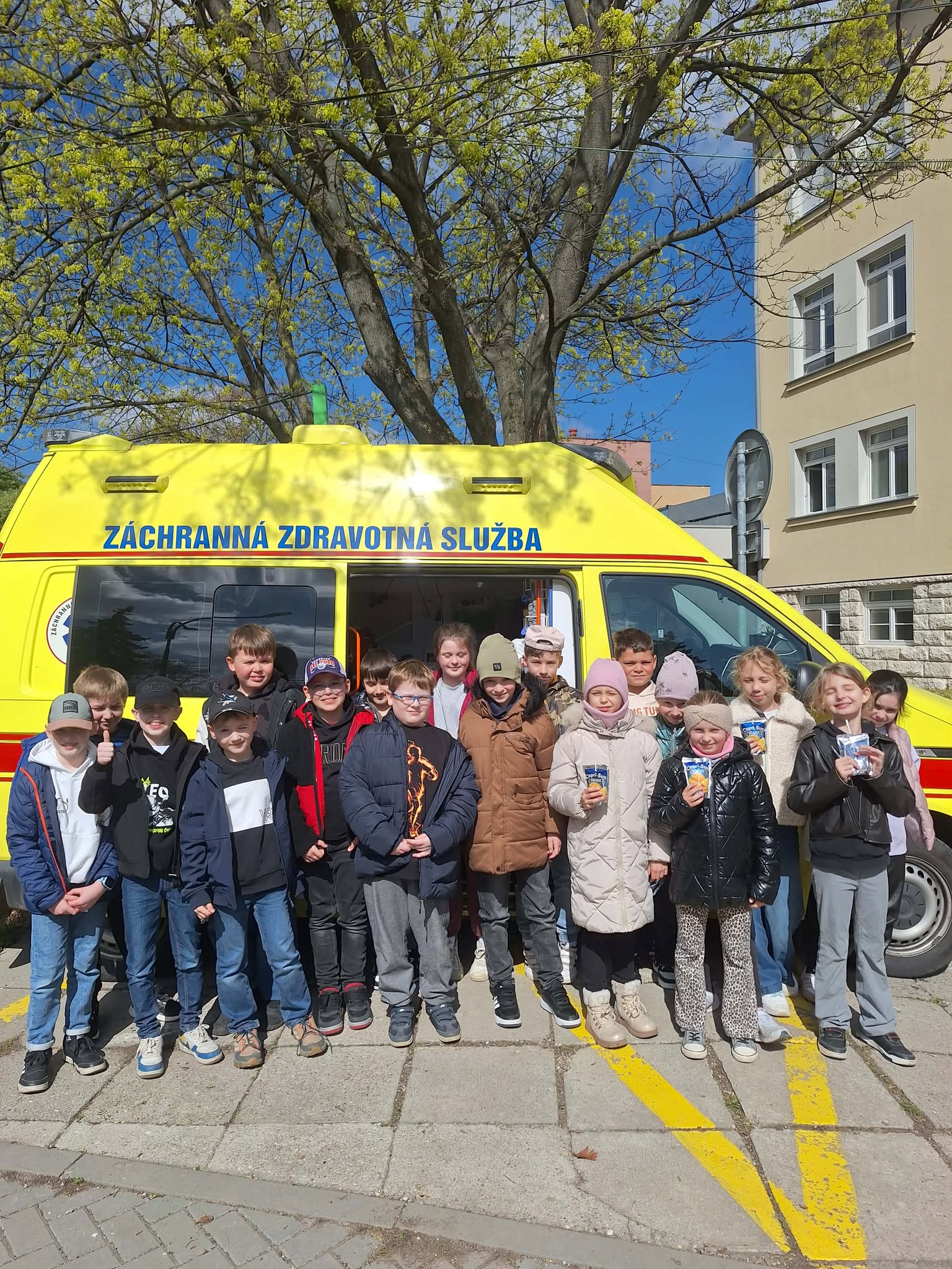 666124672 962540046168200 7350120002298448287 n