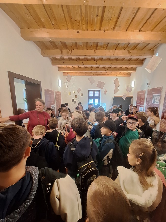 a9c2b4d6 777c 4098 9530 77d4c276002c